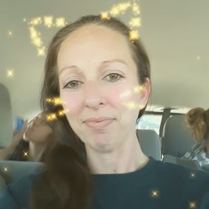 Meet your Posher, Dori